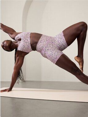 Salutation Stash High Rise 5" Short Size Small